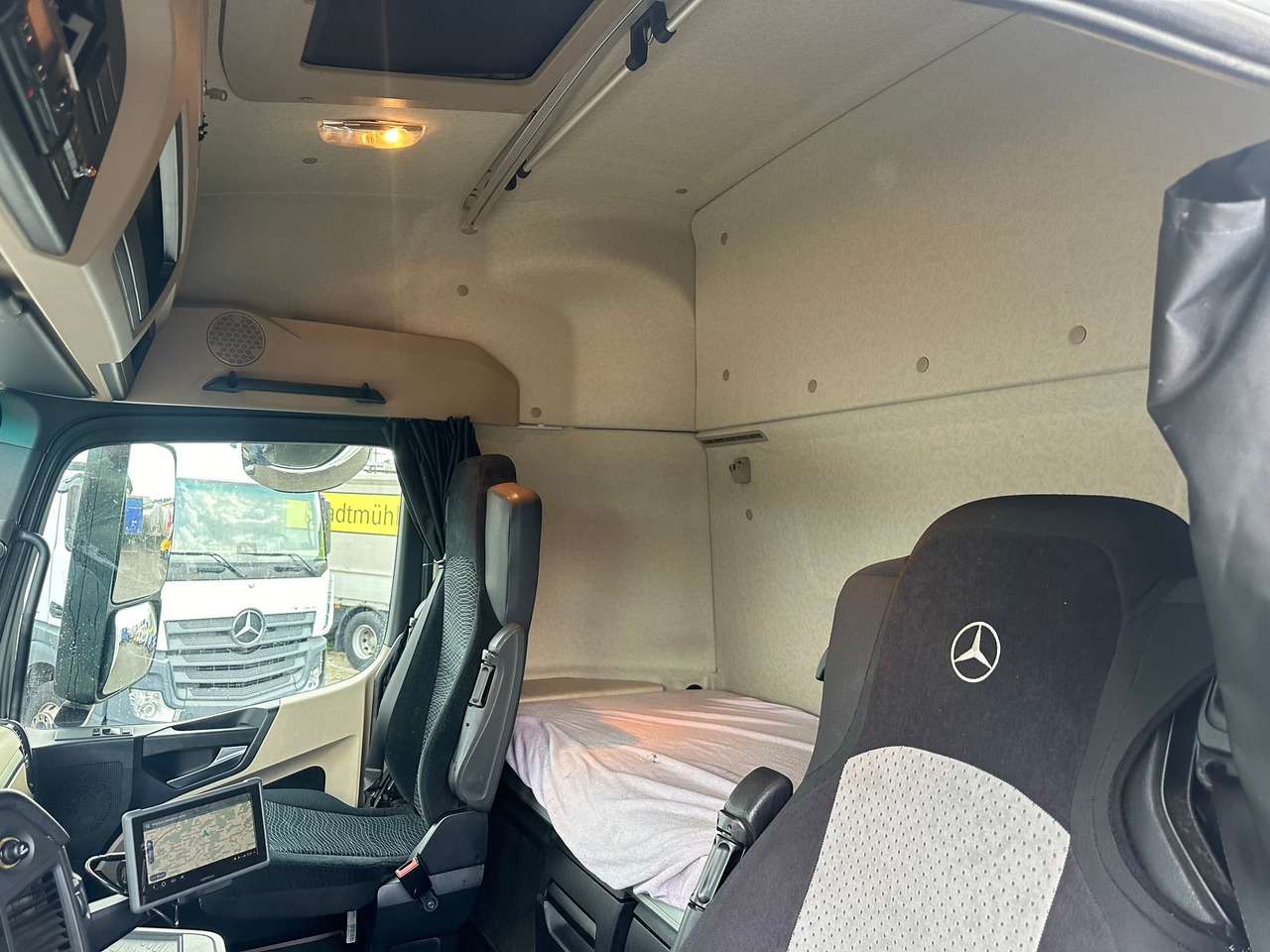 MERCEDES-BENZ actros 18.42 4x2 Gas-Kühlfahrzeug - Рефрижератор: фото 5 MERCEDES-BENZ actros 18.42 4x2 Gas-Kühlfahrzeug - Рефрижератор: фото 5