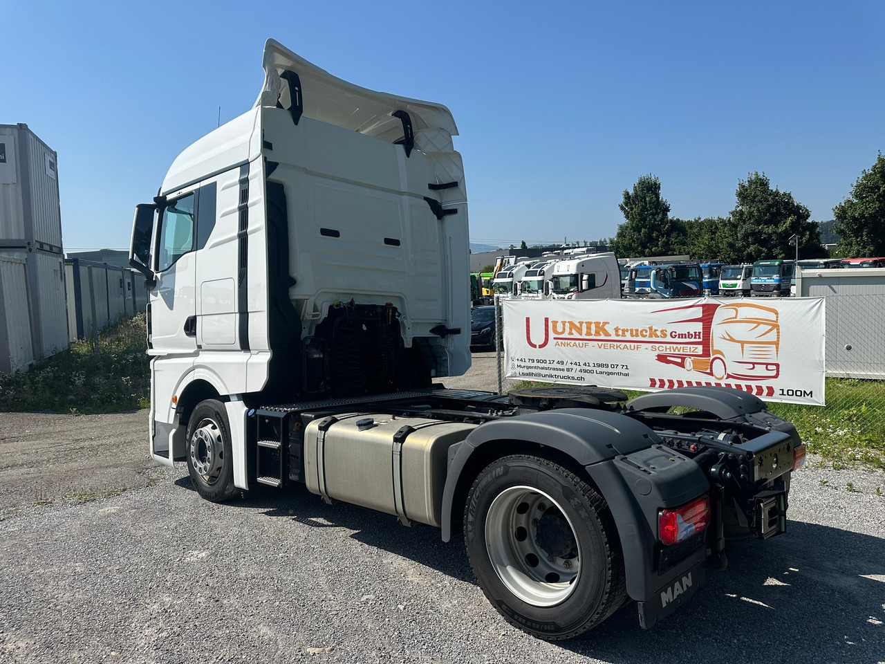 MAN TGX 18.470 4x2 Lowliner 2Tank LED - Тягач: фото 5 MAN TGX 18.470 4x2 Lowliner 2Tank LED - Тягач: фото 5