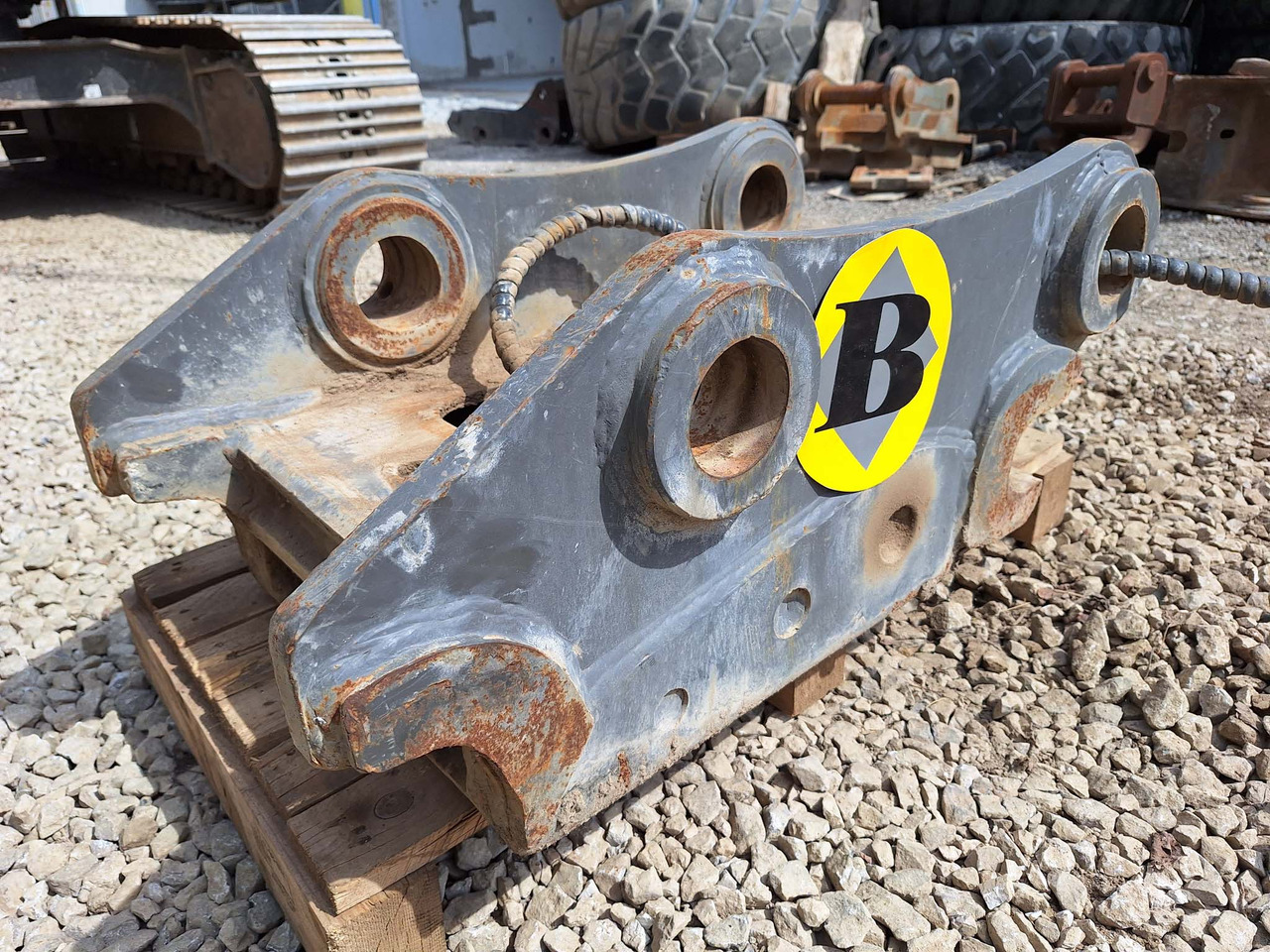 Balavto S70 Volvo EC220D - Сцепное устройство для Строительной техники: фото 1 Balavto S70 Volvo EC220D - Сцепное устройство для Строительной техники: фото 1