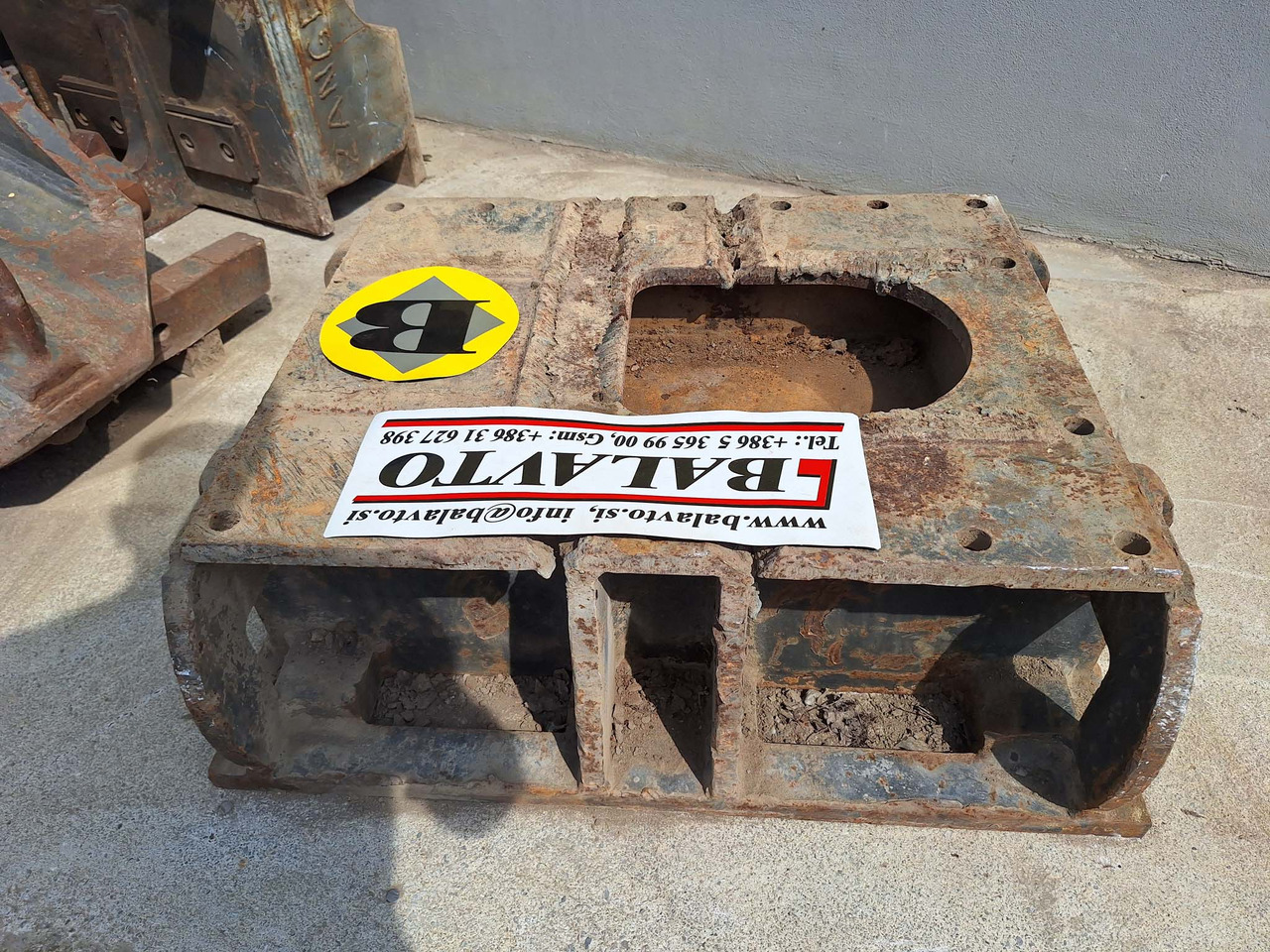 Balavto attachment plate B1 - Сцепное устройство для Строительной техники: фото 4 Balavto attachment plate B1 - Сцепное устройство для Строительной техники: фото 4