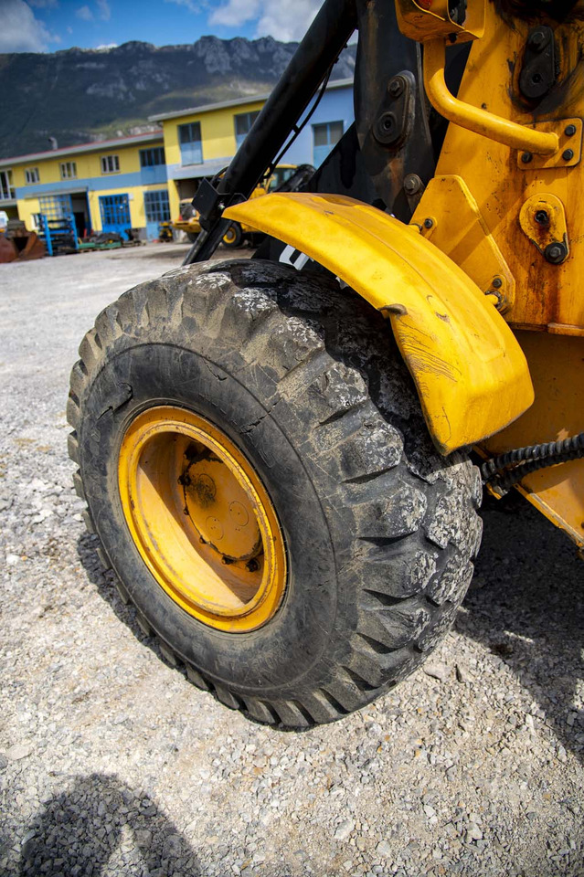 Колёсный погрузчик HYUNDAI HL740TM-7 for parts: фото 23