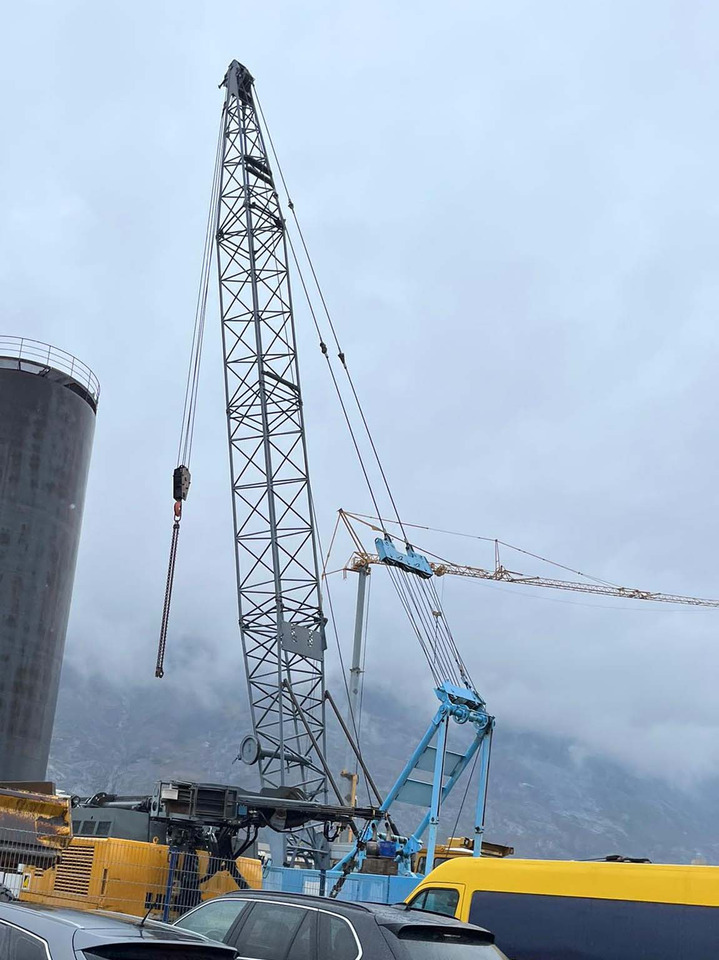 Hitachi KH 180-2 - Гусеничный кран: фото 4 Hitachi KH 180-2 - Гусеничный кран: фото 4