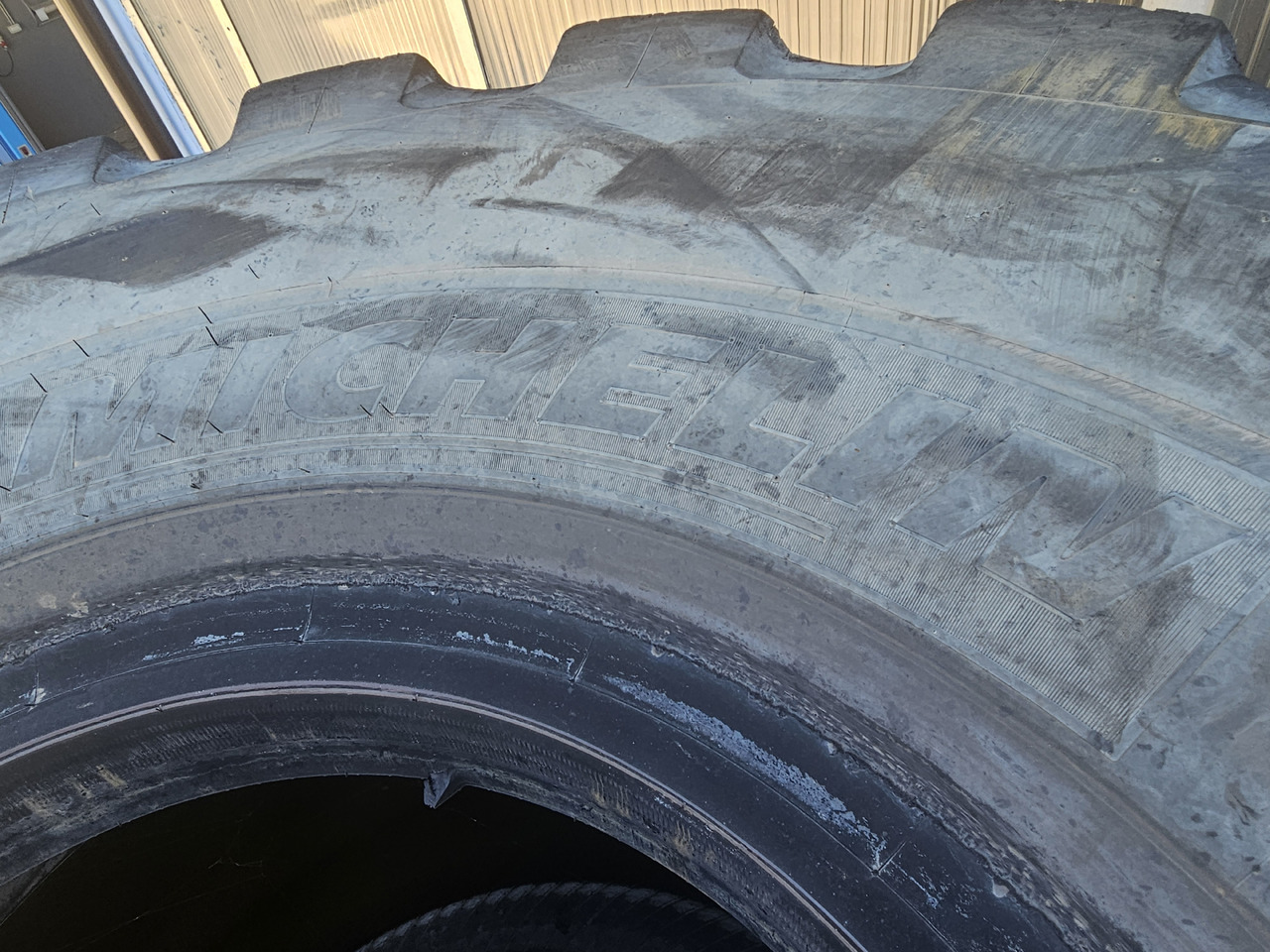 MICHELIN XMINE D2, 35/65R33 - Шина для Колёсных погрузчиков: фото 2 MICHELIN XMINE D2, 35/65R33 - Шина для Колёсных погрузчиков: фото 2