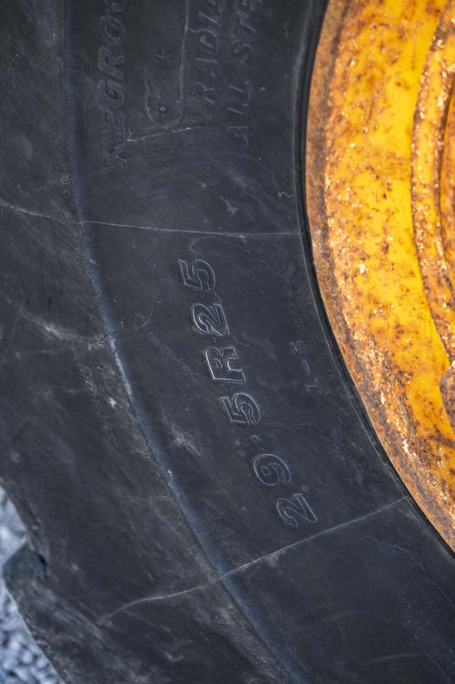 Сочленённый самосвал VOLVO A40F: фото 38