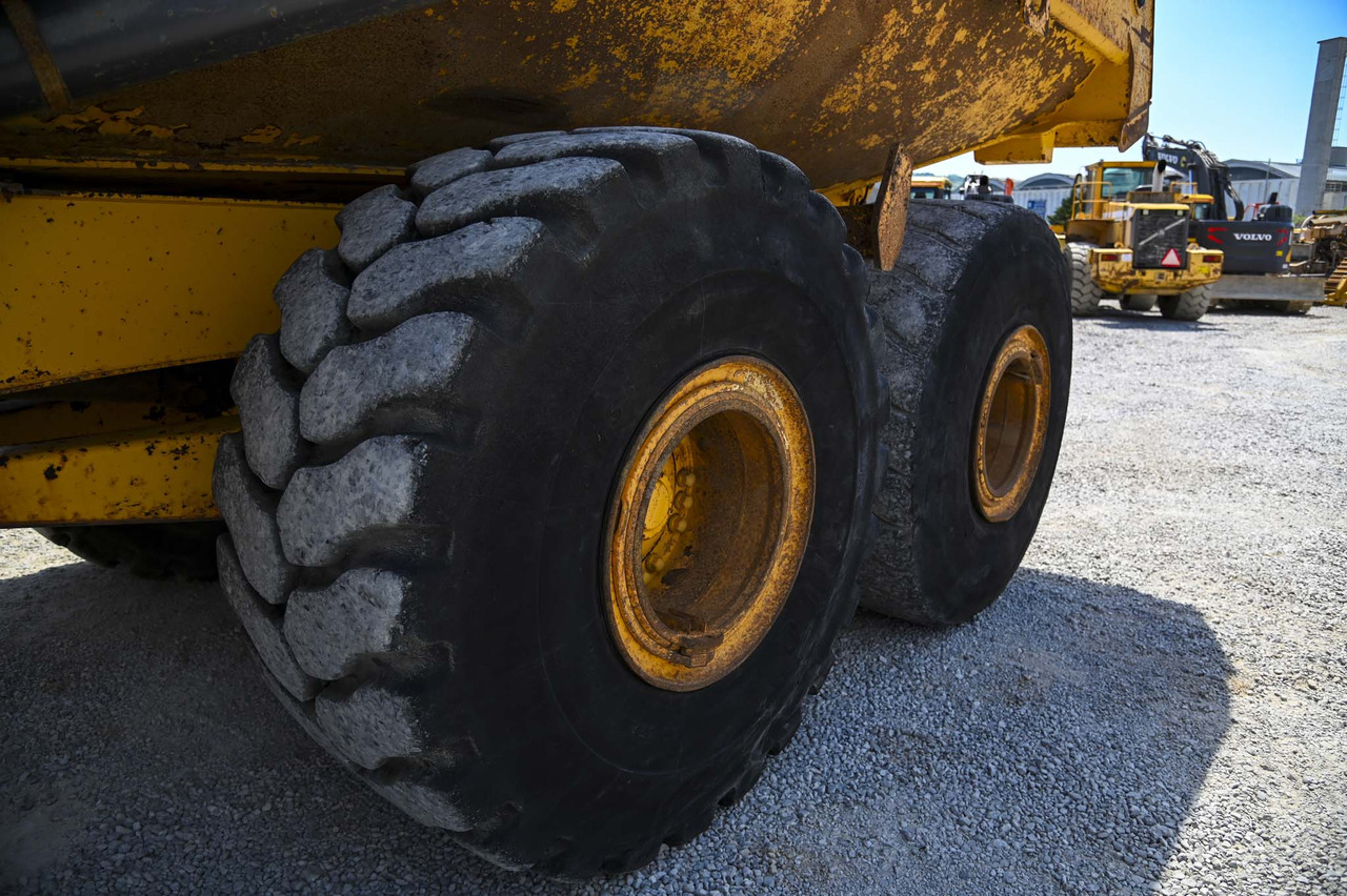 Сочленённый самосвал VOLVO A40F: фото 31