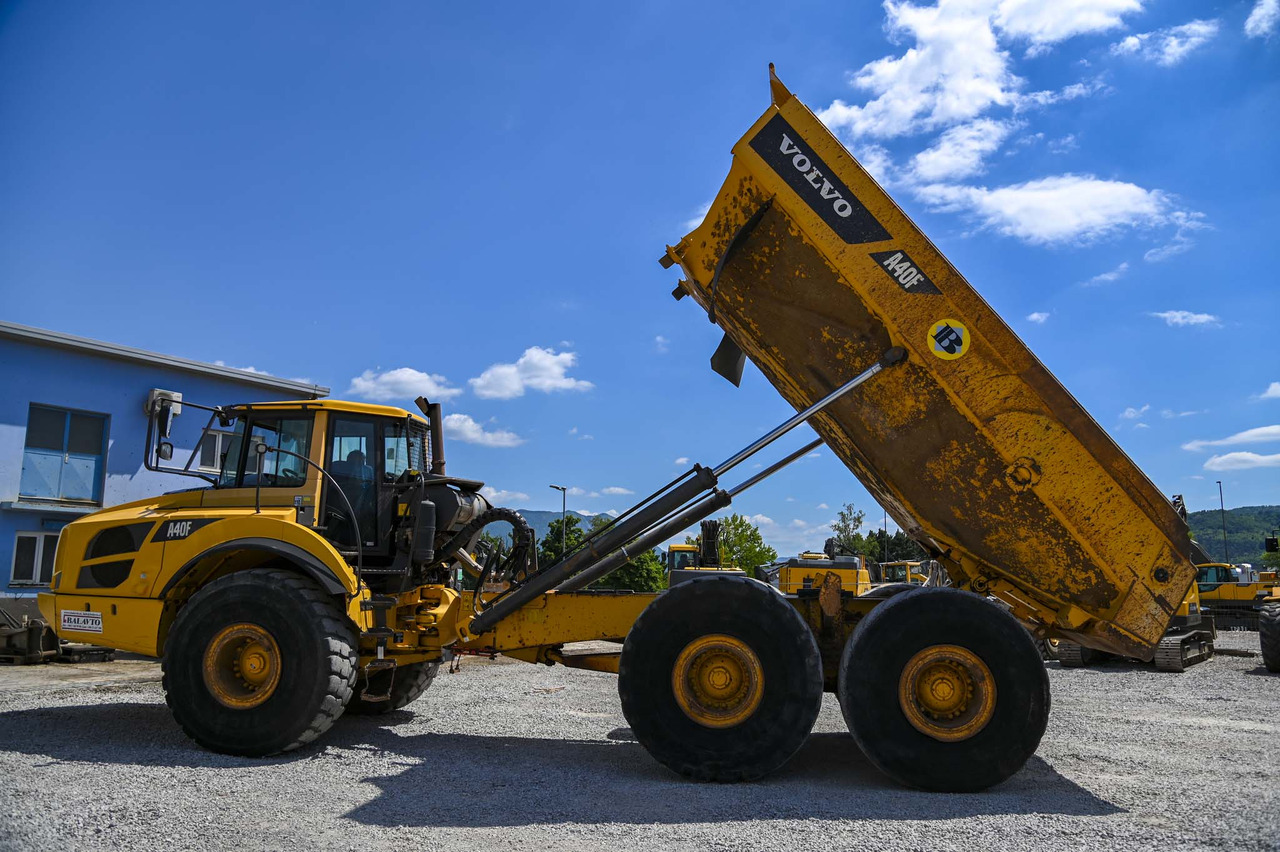 Сочленённый самосвал VOLVO A40F: фото 16