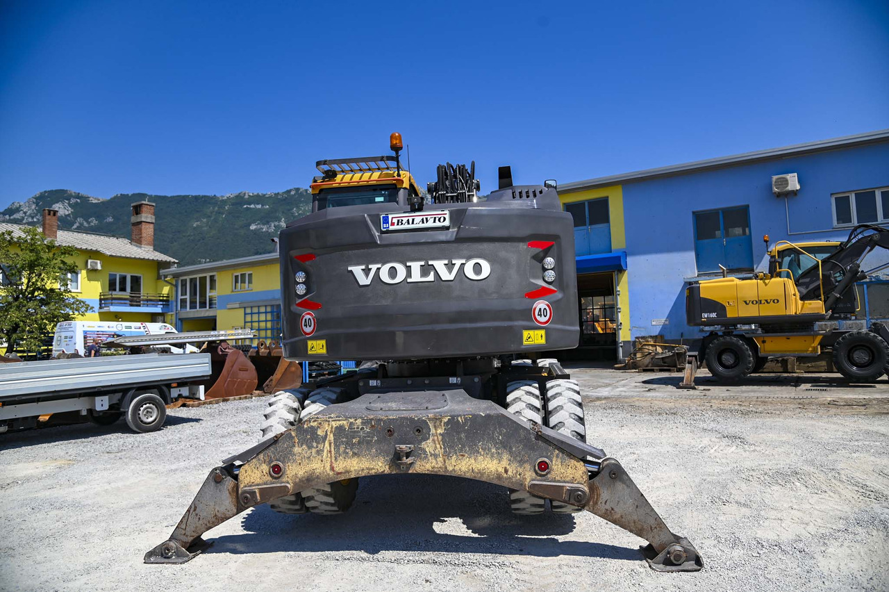 Колёсный погрузчик VOLVO EWR150E: фото 6 Колёсный погрузчик VOLVO EWR150E: фото 6