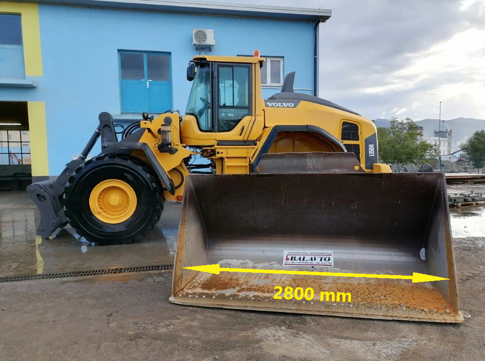 VOLVO loader bucket 2800 mm - Ковш для погрузчика для Колёсных погрузчиков: фото 2 VOLVO loader bucket 2800 mm - Ковш для погрузчика для Колёсных погрузчиков: фото 2