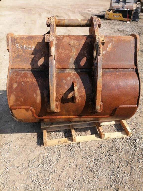 VTN Digging bucket 1300 mm - Ковш для экскаватора: фото 5 VTN Digging bucket 1300 mm - Ковш для экскаватора: фото 5