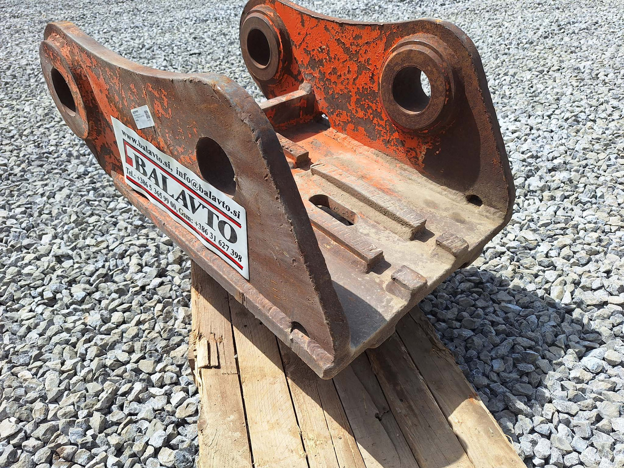 VTN hydraulic - Сцепное устройство для Строительной техники: фото 4 VTN hydraulic - Сцепное устройство для Строительной техники: фото 4