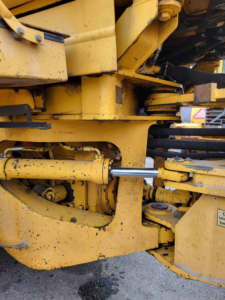 Volvo hydraulic cylinder - Гидравлический цилиндр для Погрузчиков: фото 2 Volvo hydraulic cylinder - Гидравлический цилиндр для Погрузчиков: фото 2