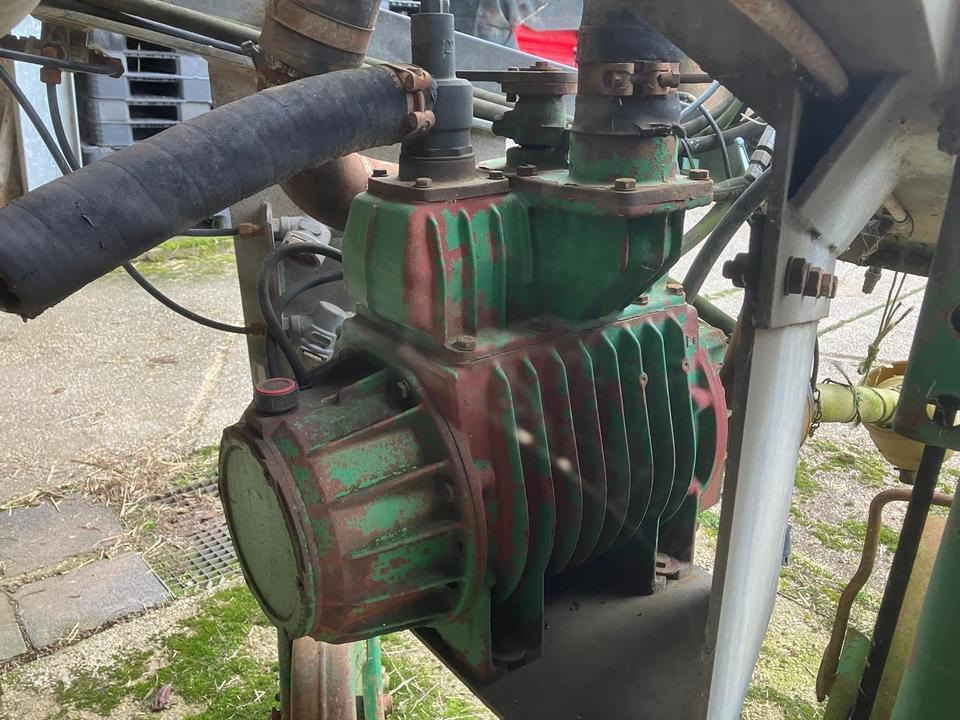 Güllefass Güllewagen Meyer-Lohne 14000l 18m Schleppschlauch - Цистерна для жидкого навоза: фото 4 Güllefass Güllewagen Meyer-Lohne 14000l 18m Schleppschlauch - Цистерна для жидкого навоза: фото 4