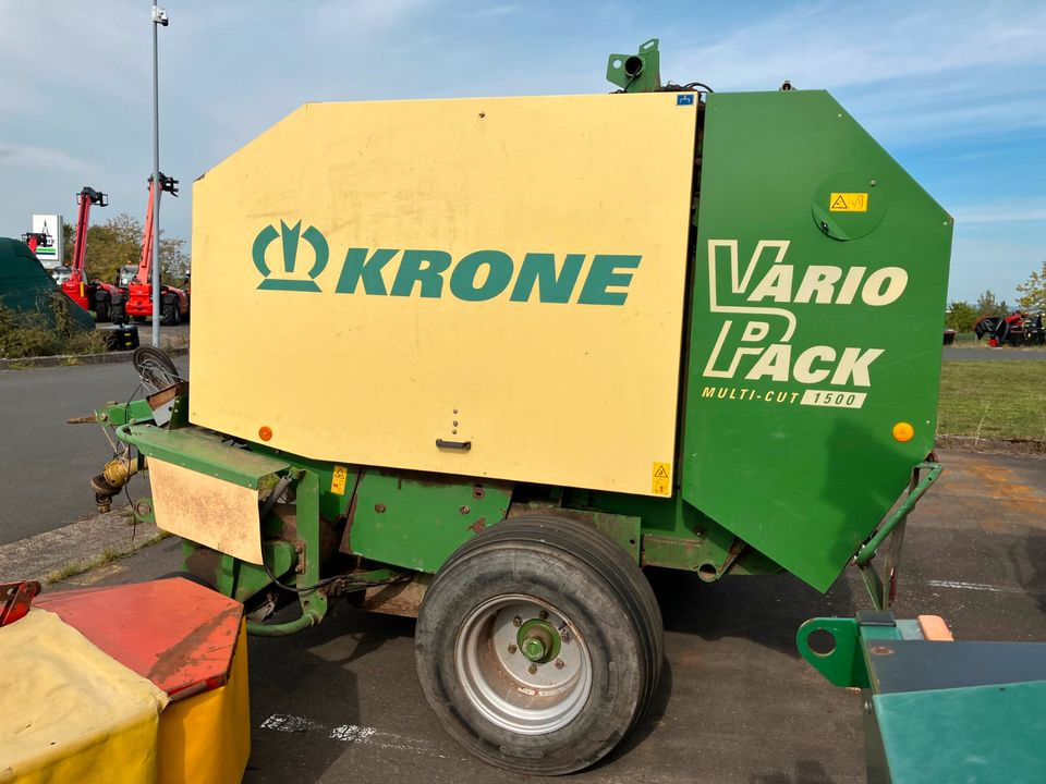 Krone Rundballenpresse VP 1500 MC Schneidwerk Netzbindung - Пресс-подборщик рулонный: фото 2 Krone Rundballenpresse VP 1500 MC Schneidwerk Netzbindung - Пресс-подборщик рулонный: фото 2