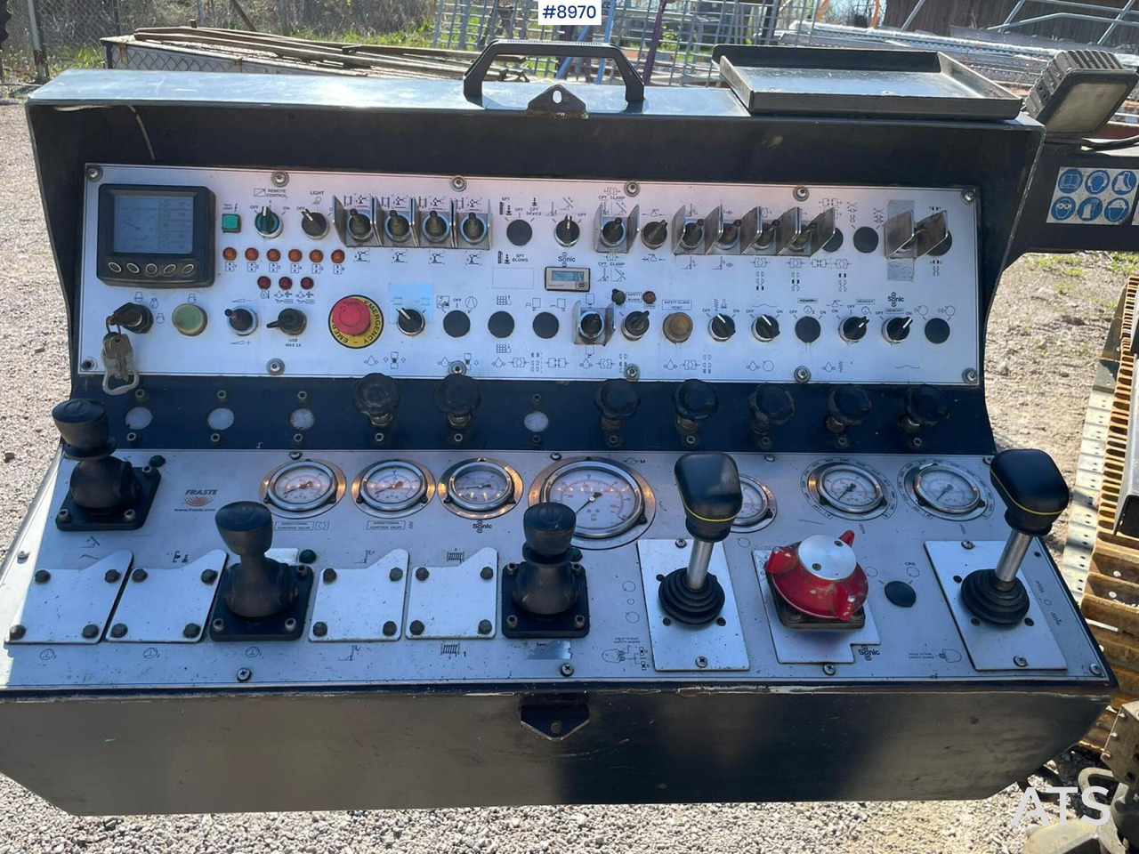 Drilling rig Rotosonic CRS XL150 equipped with CPT - Буровая машина: фото 3 Drilling rig Rotosonic CRS XL150 equipped with CPT - Буровая машина: фото 3
