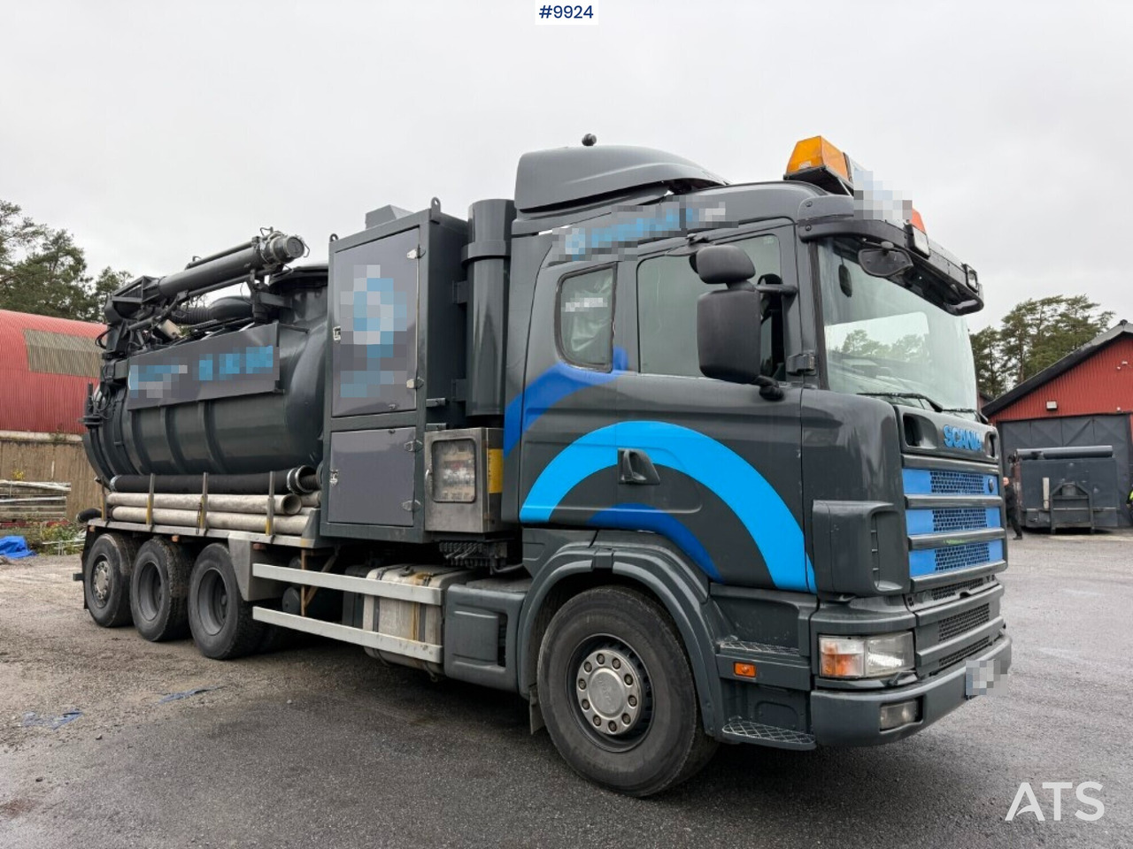 Dry vacuum loader Scania R114 8x4 - Ассенизатор: фото 1 Dry vacuum loader Scania R114 8x4 - Ассенизатор: фото 1