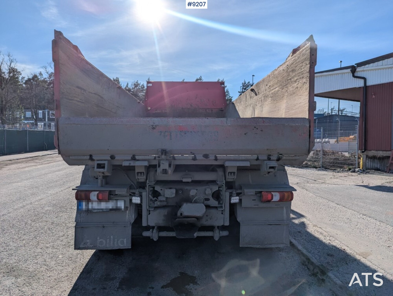 Dump / tipper truck Mercedes Benz Arocs 3253 8X4 - Самосвал: фото 4 Dump / tipper truck Mercedes Benz Arocs 3253 8X4 - Самосвал: фото 4