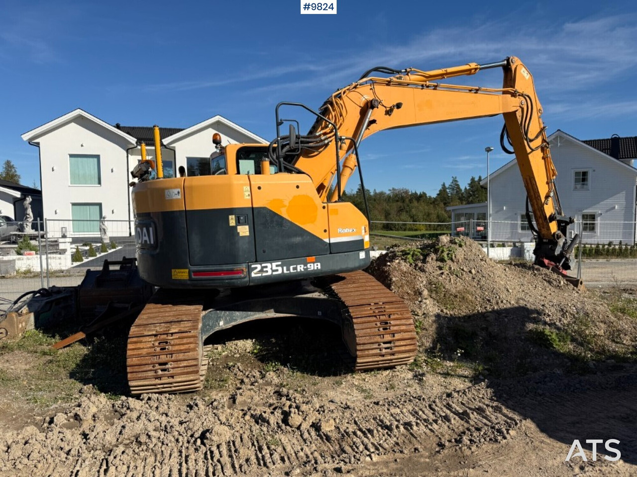 Hyundai Robex 235LCR-9A excavator - Гусеничный экскаватор: фото 2 Hyundai Robex 235LCR-9A excavator - Гусеничный экскаватор: фото 2