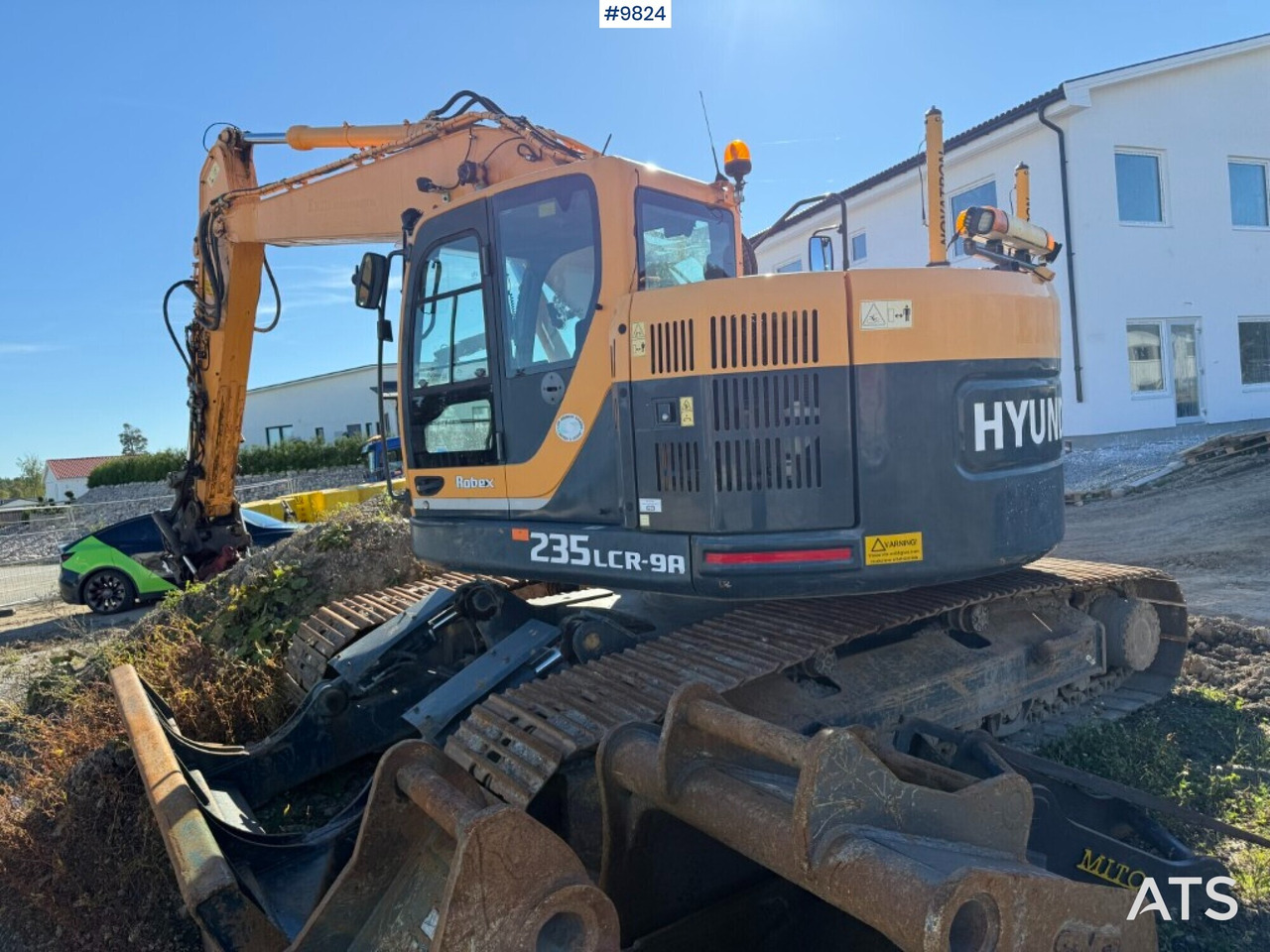 Hyundai Robex 235LCR-9A excavator - Гусеничный экскаватор: фото 3 Hyundai Robex 235LCR-9A excavator - Гусеничный экскаватор: фото 3
