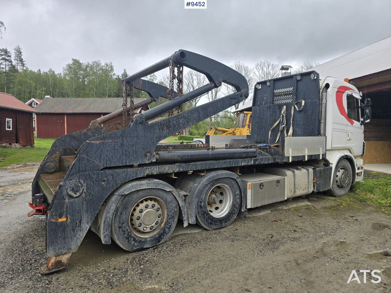 Lift Dumper Scania R420 6x2 - Портальный бункеровоз: фото 4 Lift Dumper Scania R420 6x2 - Портальный бункеровоз: фото 4