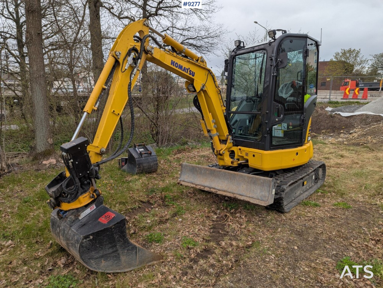 Mini Excavator Komatsu PC26MR (See Video) - Мини-экскаватор: фото 1 Mini Excavator Komatsu PC26MR (See Video) - Мини-экскаватор: фото 1