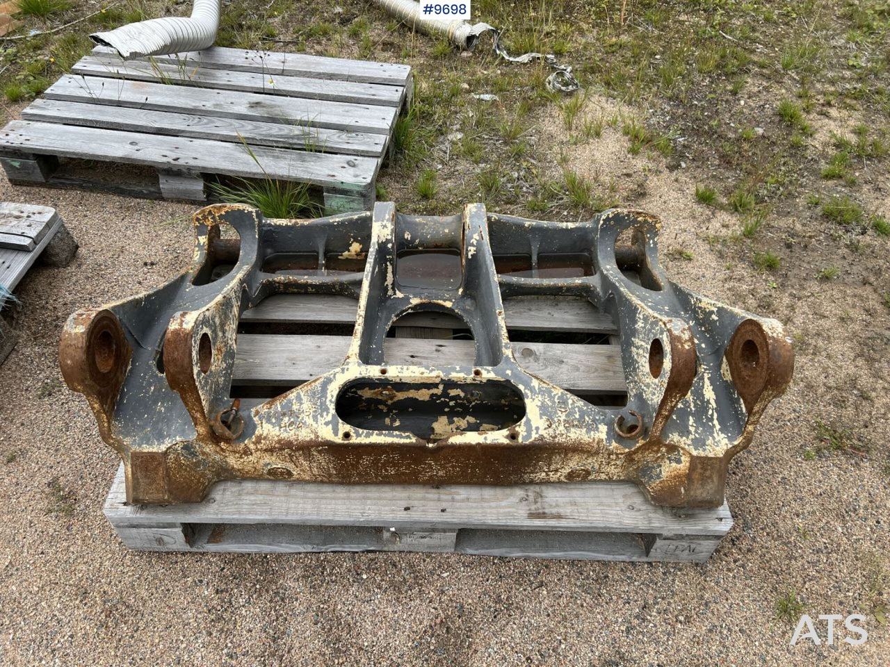 Volvo bracket - Навесное оборудование: фото 3 Volvo bracket - Навесное оборудование: фото 3