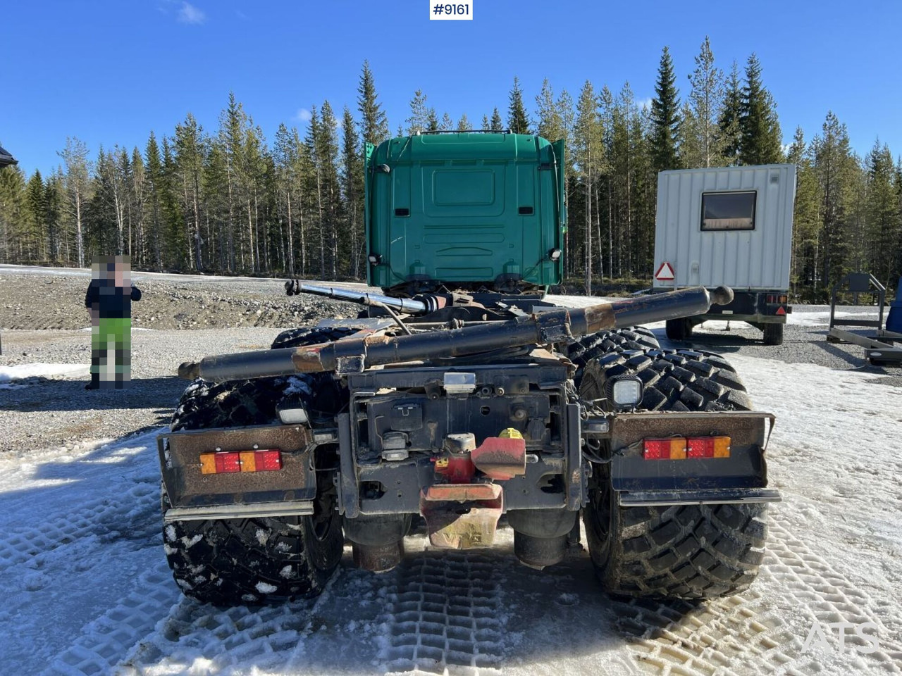 Scania R124 with cameleont quick lock, underbite and plow attachments - Грузовик-шасси: фото 5 Scania R124 with cameleont quick lock, underbite and plow attachments - Грузовик-шасси: фото 5