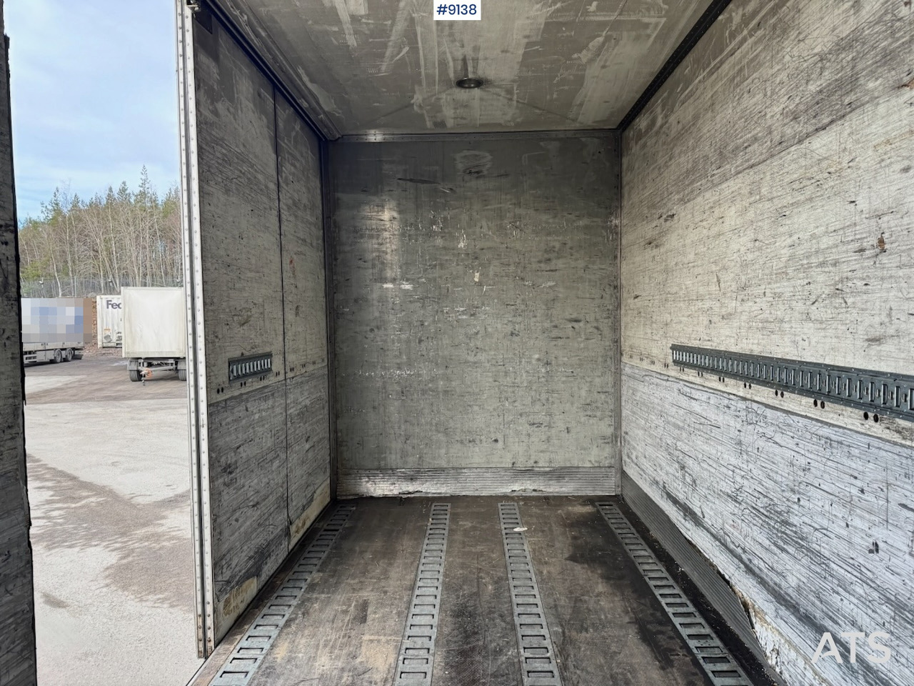 Scania R480/470 6x2 Box Truck with full side opening (VIDEO) - Грузовик с закрытым кузовом: фото 5 Scania R480/470 6x2 Box Truck with full side opening (VIDEO) - Грузовик с закрытым кузовом: фото 5