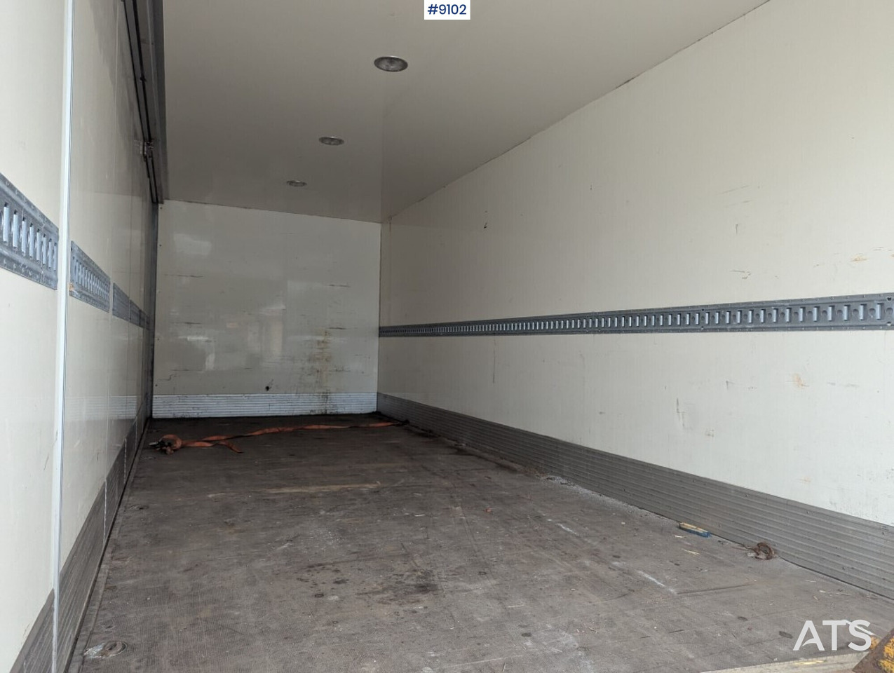 Skåpbil distribution Mercedes Benz 1224 L 4X2 - Грузовик с закрытым кузовом: фото 4 Skåpbil distribution Mercedes Benz 1224 L 4X2 - Грузовик с закрытым кузовом: фото 4