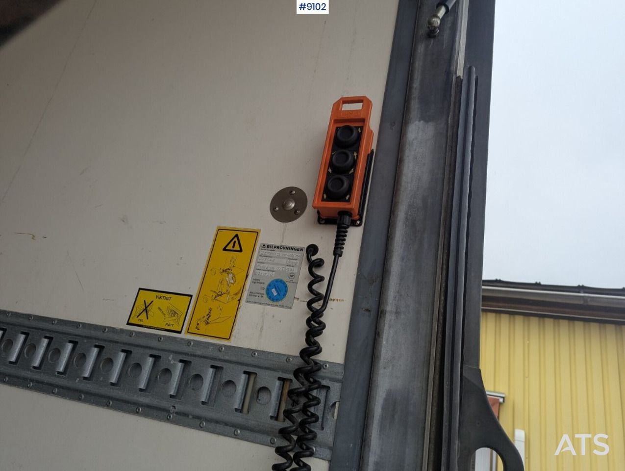 Skåpbil distribution Mercedes Benz 1224 L 4X2 - Грузовик с закрытым кузовом: фото 5 Skåpbil distribution Mercedes Benz 1224 L 4X2 - Грузовик с закрытым кузовом: фото 5