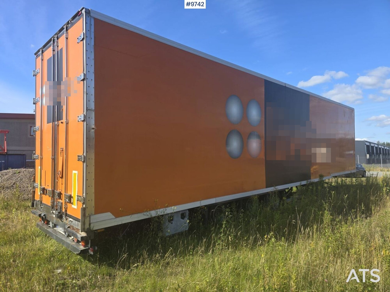 Talson-trailer BD1024 - Полуприцеп-рефрижератор: фото 2 Talson-trailer BD1024 - Полуприцеп-рефрижератор: фото 2