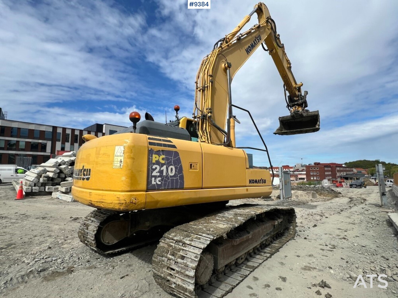 Tracked excavator Komatsu PC210LC (VIDEO) - Гусеничный экскаватор: фото 4 Tracked excavator Komatsu PC210LC (VIDEO) - Гусеничный экскаватор: фото 4