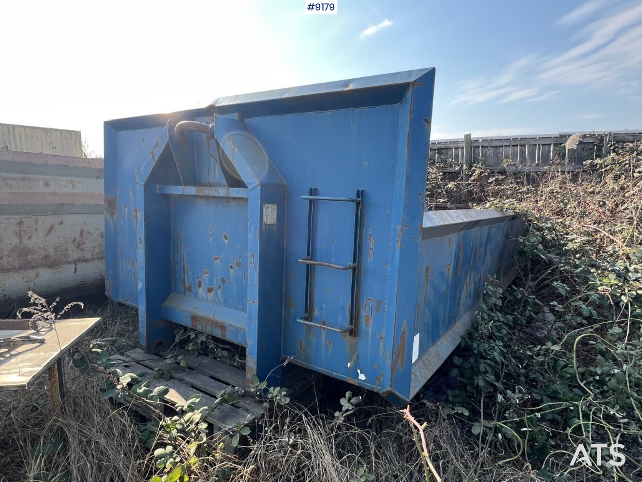 Truck bed CMT GRS22 - Контейнер для мультилифта: фото 2 Truck bed CMT GRS22 - Контейнер для мультилифта: фото 2