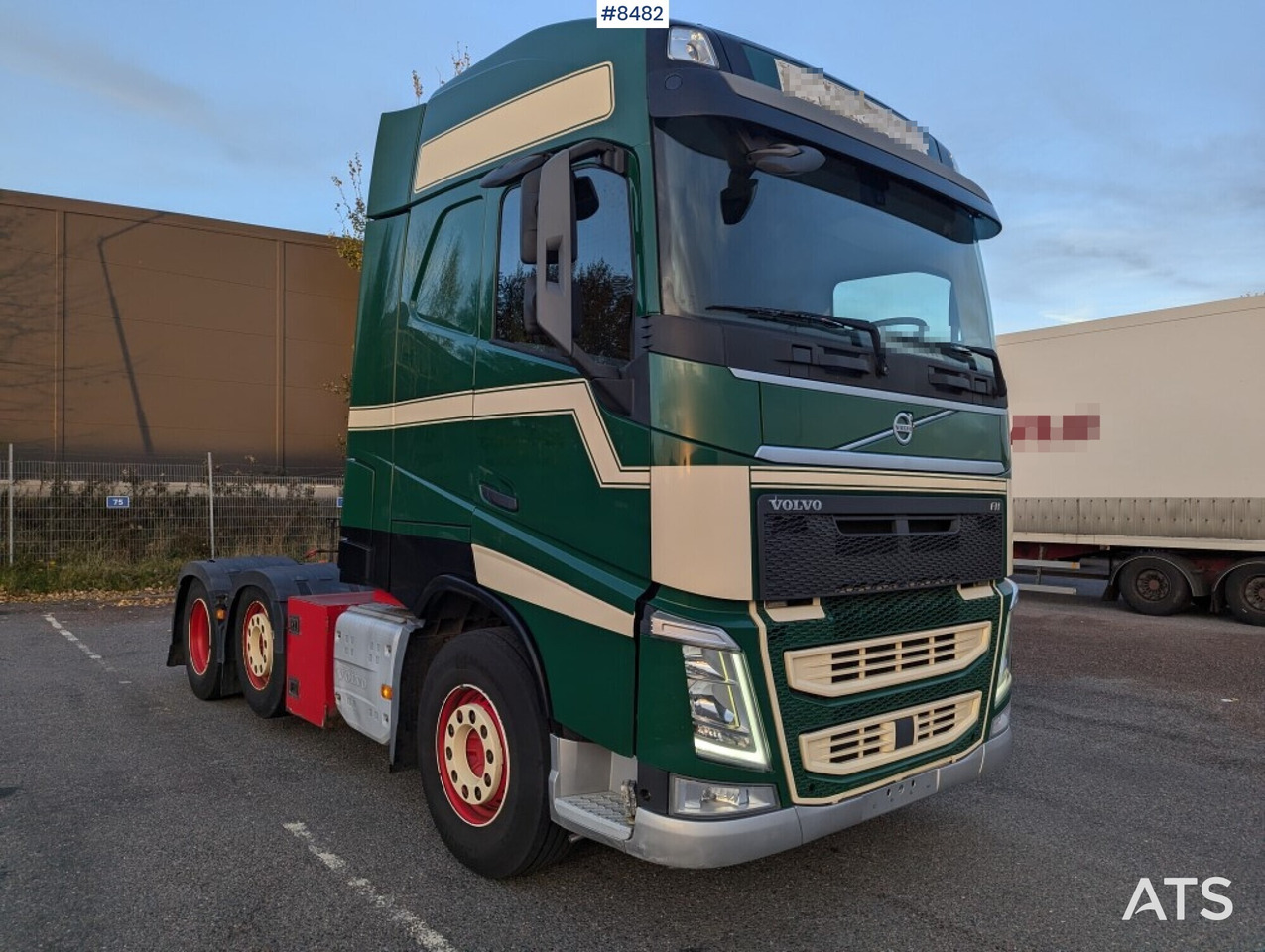 Tractor Unit Volvo FH460 Pusher - Тягач: фото 2 Tractor Unit Volvo FH460 Pusher - Тягач: фото 2