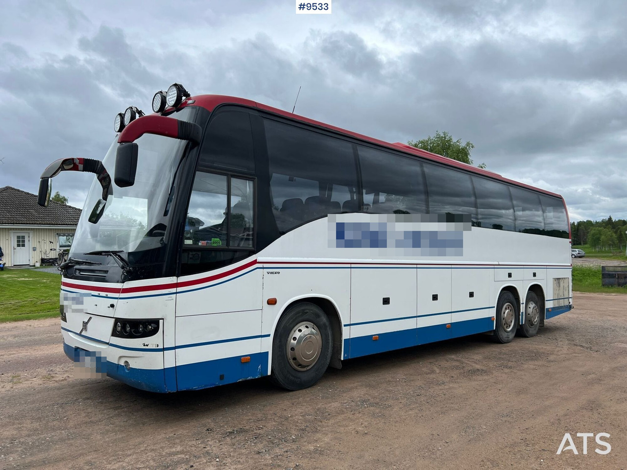 VOLVO B12B 6X2 Passenger Bus - Туристический автобус: фото 1 VOLVO B12B 6X2 Passenger Bus - Туристический автобус: фото 1