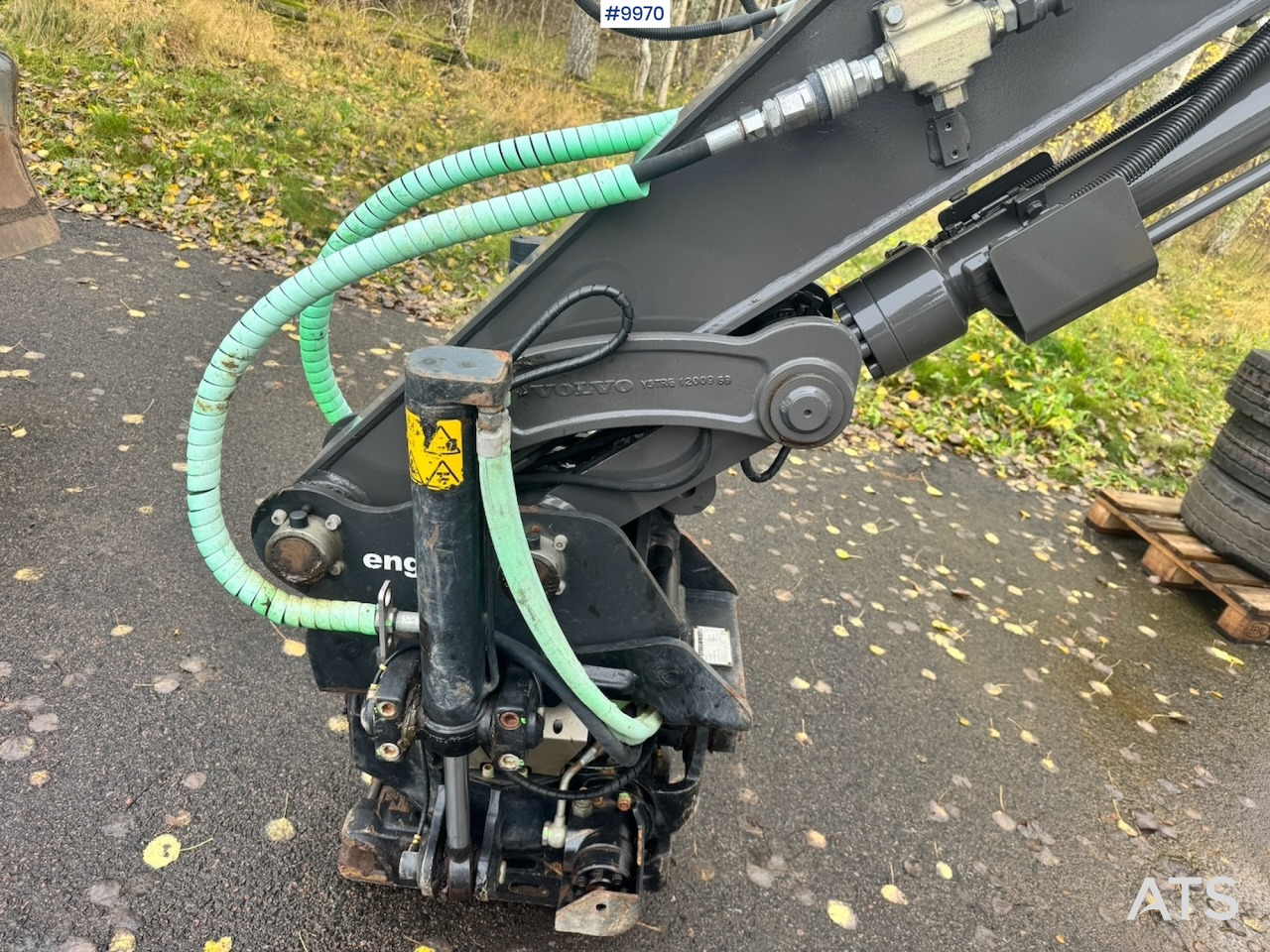 Volvo ECR88D crawler excavator with rotor tilt, 3 buckets, and ripper. 910 hours! - Гусеничный экскаватор: фото 4 Volvo ECR88D crawler excavator with rotor tilt, 3 buckets, and ripper. 910 hours! - Гусеничный экскаватор: фото 4