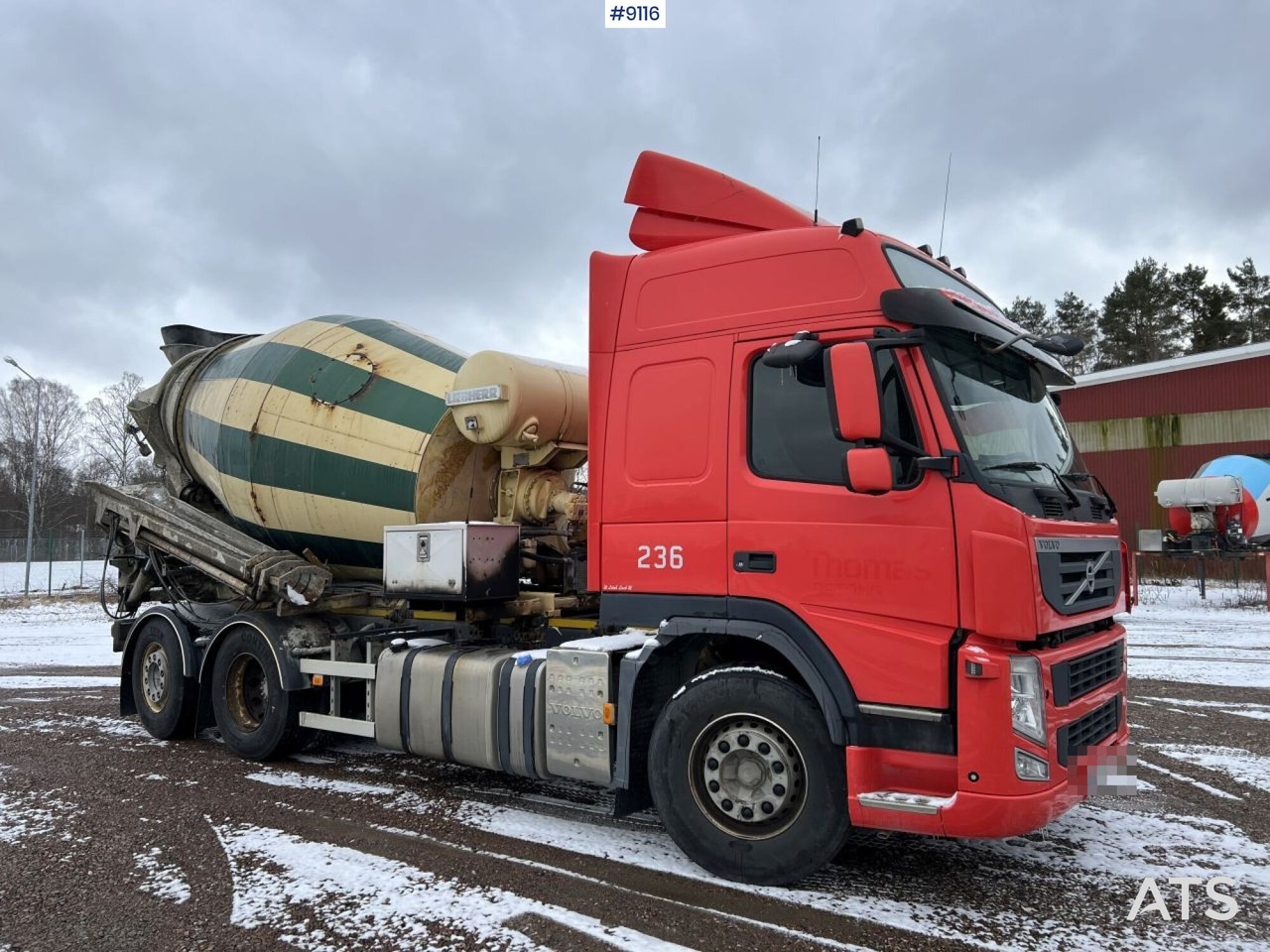 Volvo FM 6X2 Quick lock with concrete rotator (VIDEO) - Автобетоносмеситель: фото 2 Volvo FM 6X2 Quick lock with concrete rotator (VIDEO) - Автобетоносмеситель: фото 2