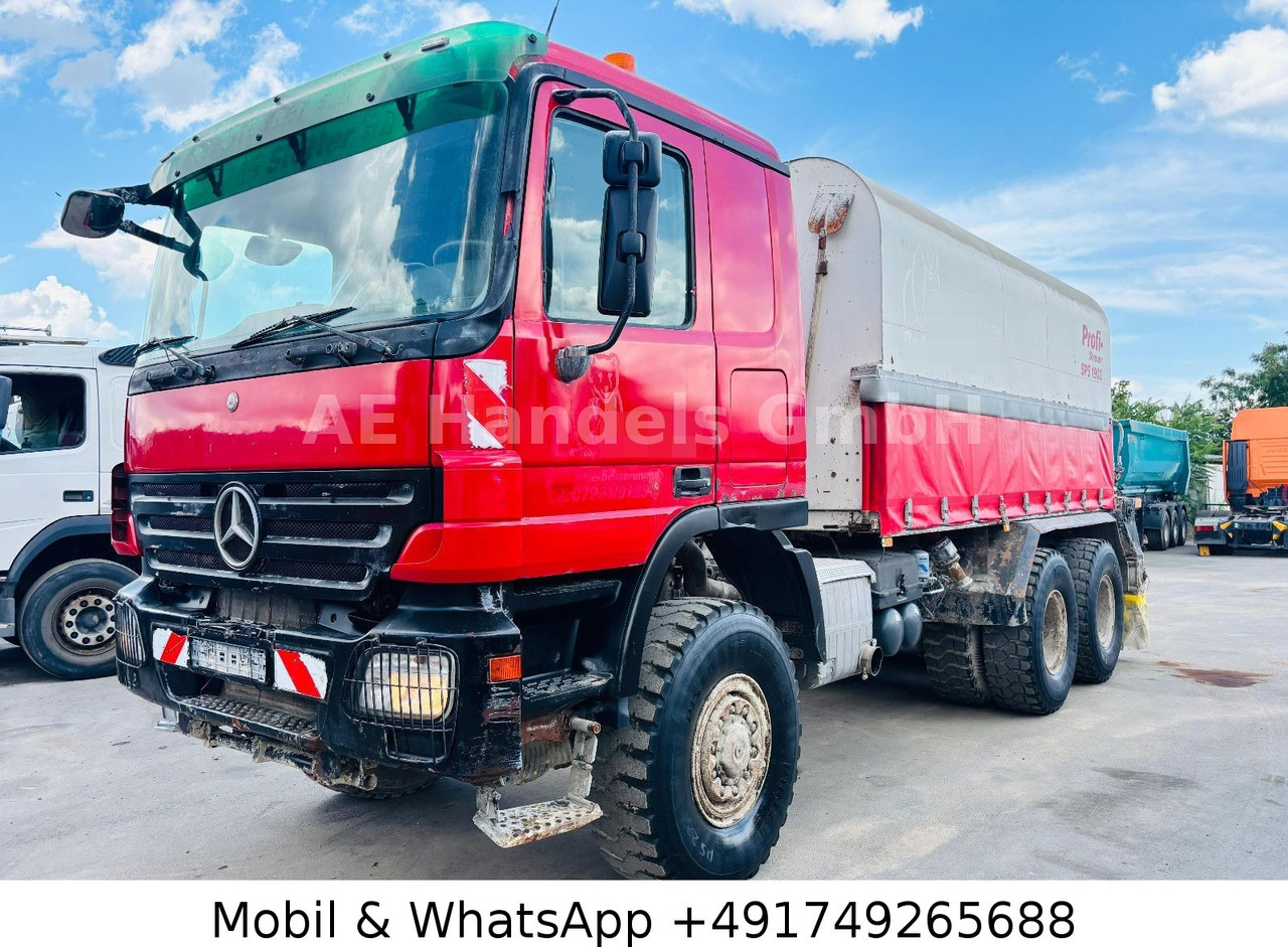 Mercedes-Benz Actros MP3 3348 6x6 BB Bindemittelstreuer*Kamera - Грузовик: фото 1 Mercedes-Benz Actros MP3 3348 6x6 BB Bindemittelstreuer*Kamera - Грузовик: фото 1