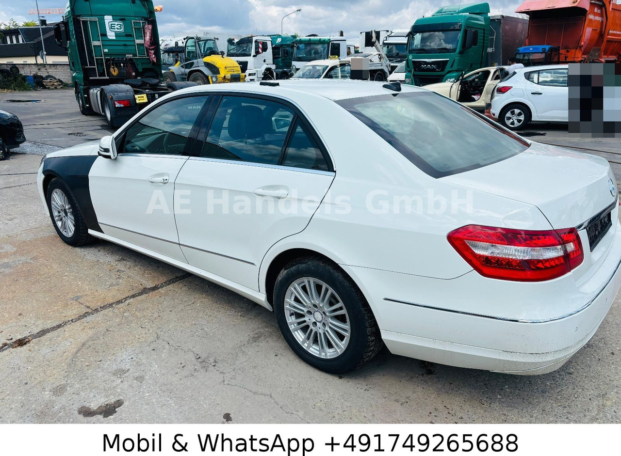 Mercedes-Benz E 200 CDI BlueEFFICIENCY ELEGANCE *PDC/Tempomat - Седан: фото 2 Mercedes-Benz E 200 CDI BlueEFFICIENCY ELEGANCE *PDC/Tempomat - Седан: фото 2