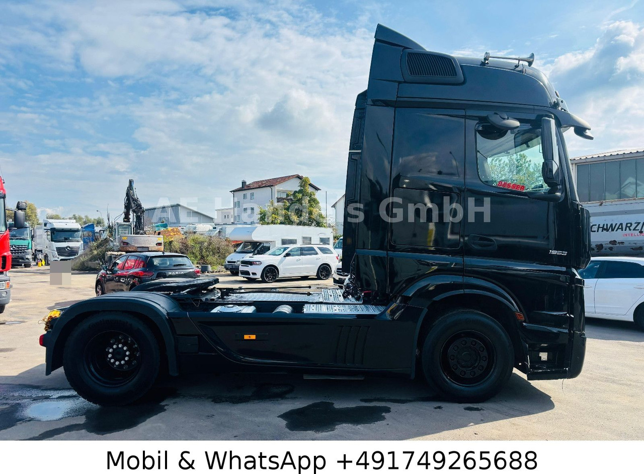Mercedes-Benz Actros IV 1953 BigSpace LL *Retarder/2-Hydr./ACC - Тягач: фото 2 Mercedes-Benz Actros IV 1953 BigSpace LL *Retarder/2-Hydr./ACC - Тягач: фото 2