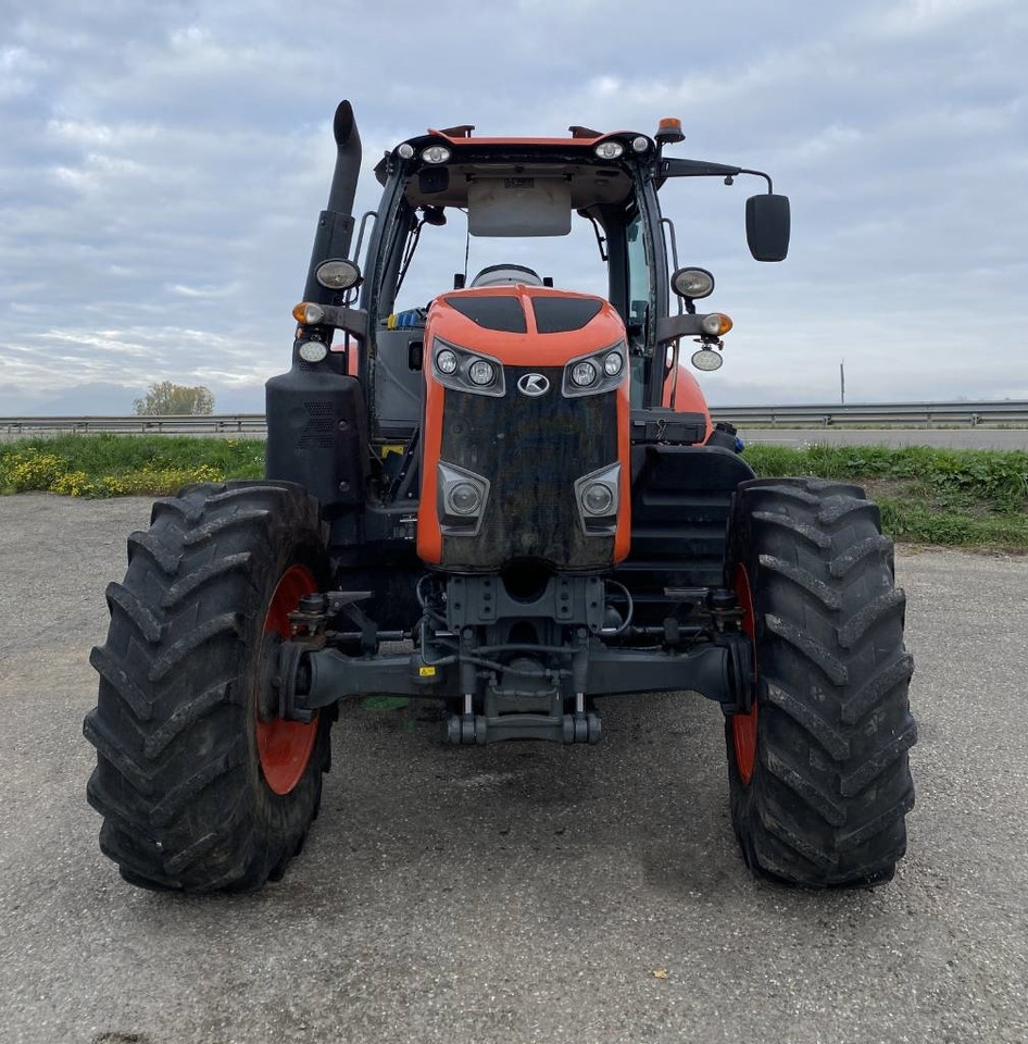 Kubota M6121 Carte Grise Française endommagé  - Трактор: фото 2 Kubota M6121 Carte Grise Française endommagé  - Трактор: фото 2
