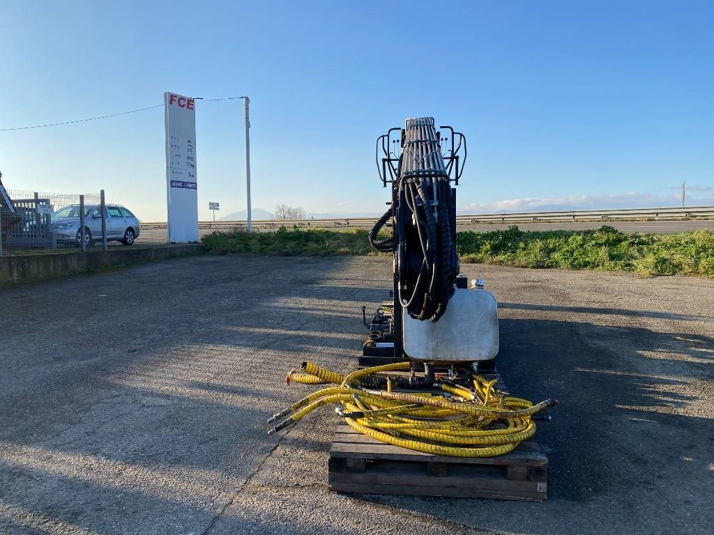 Loglift F281S-86 a réparer - Кран-манипулятор: фото 2 Loglift F281S-86 a réparer - Кран-манипулятор: фото 2