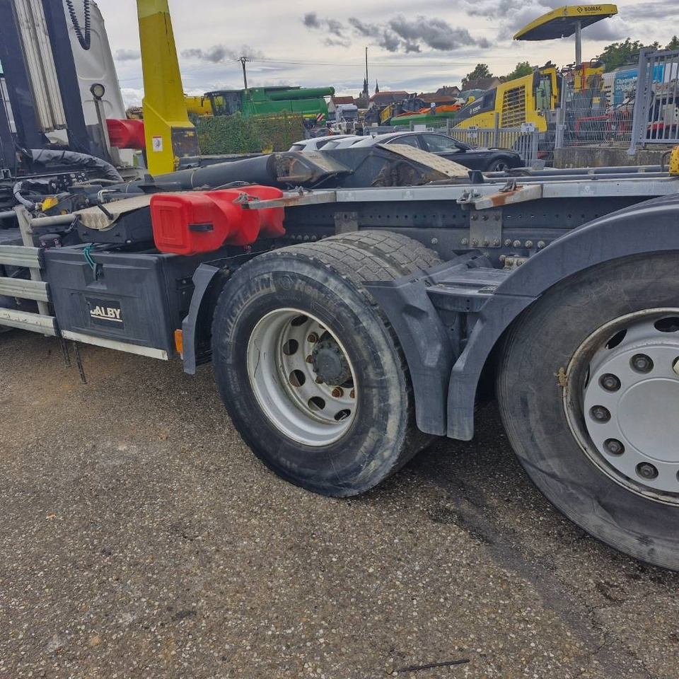 Крюковой мультилифт Renault D Wide 380: фото 19 Крюковой мультилифт Renault D Wide 380: фото 19