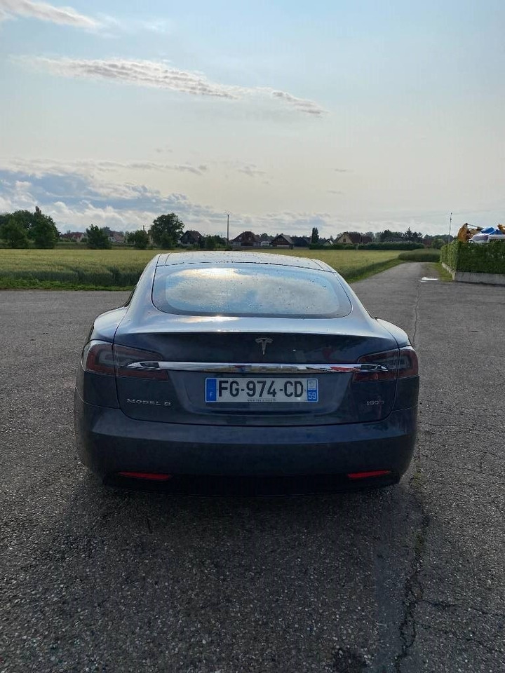 Tesla MODEL S 100D Carte Grise Française endommagée - Легковой автомобиль: фото 5 Tesla MODEL S 100D Carte Grise Française endommagée - Легковой автомобиль: фото 5
