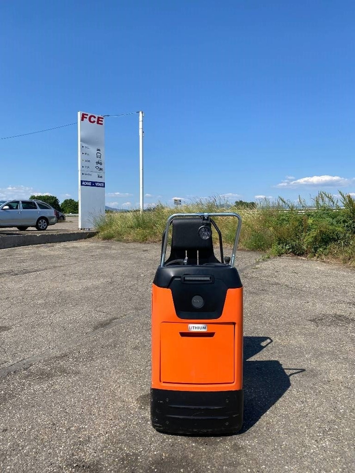 Toyota BT/MOVIT TSE 150-708 1er MAIN endommagé - Складской тягач: фото 2 Toyota BT/MOVIT TSE 150-708 1er MAIN endommagé - Складской тягач: фото 2