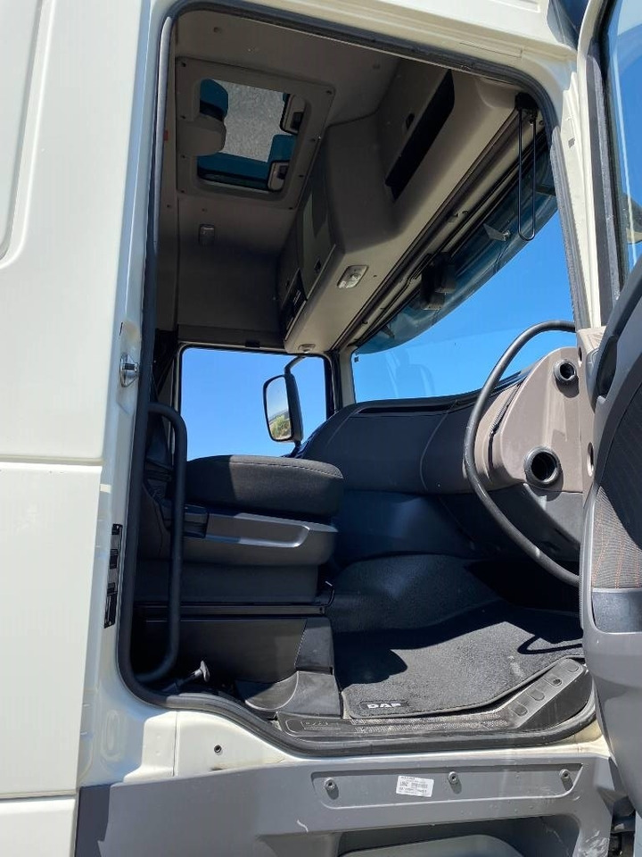 Тягач DAF XF 480 SpaceCab: фото 25