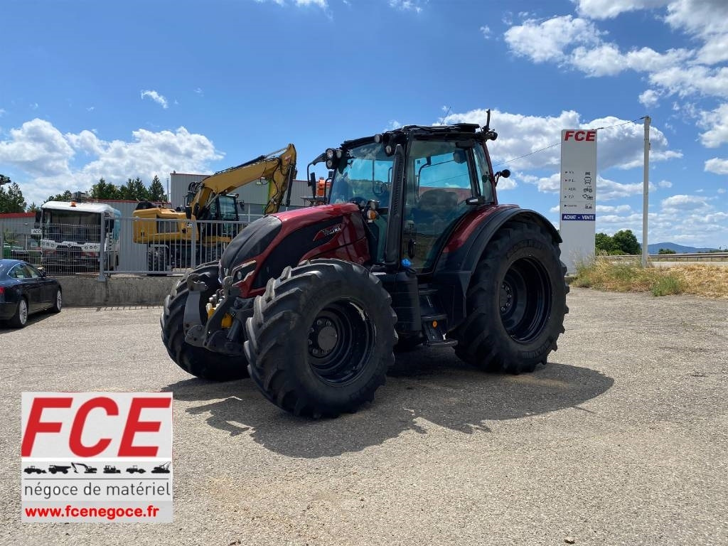 Valtra N 175 / DIRECT Variation Continue endommagé - Трактор: фото 1 Valtra N 175 / DIRECT Variation Continue endommagé - Трактор: фото 1