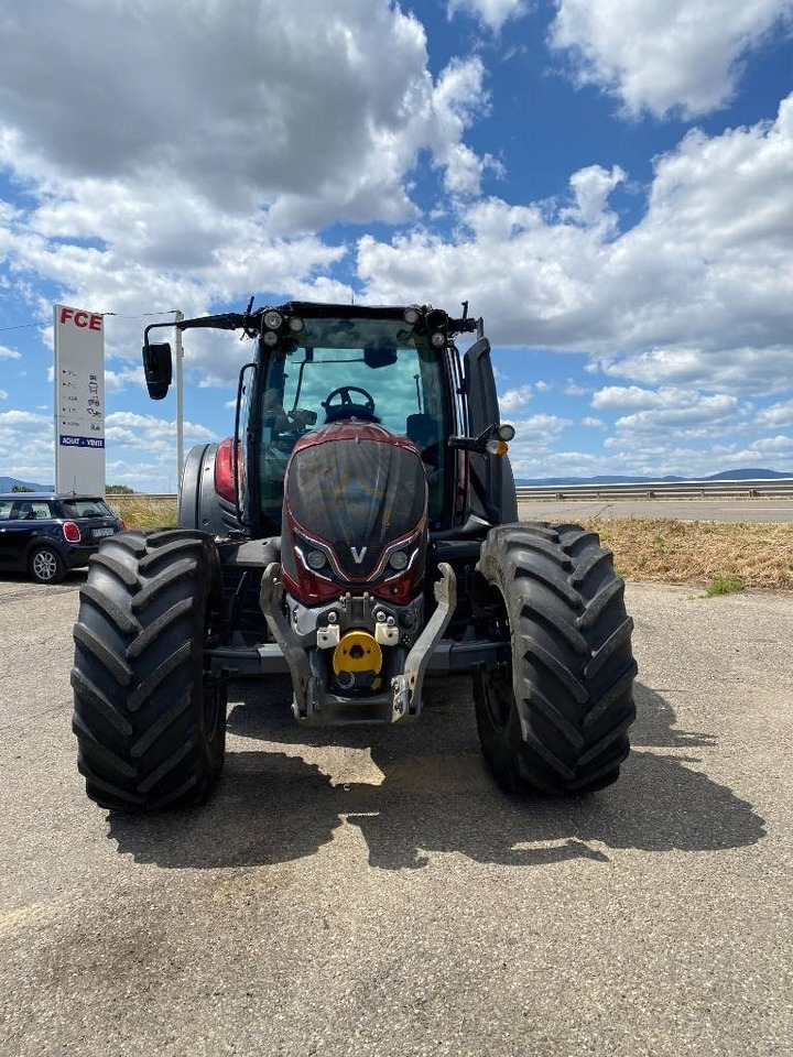 Valtra N 175 / DIRECT Variation Continue endommagé - Трактор: фото 2 Valtra N 175 / DIRECT Variation Continue endommagé - Трактор: фото 2