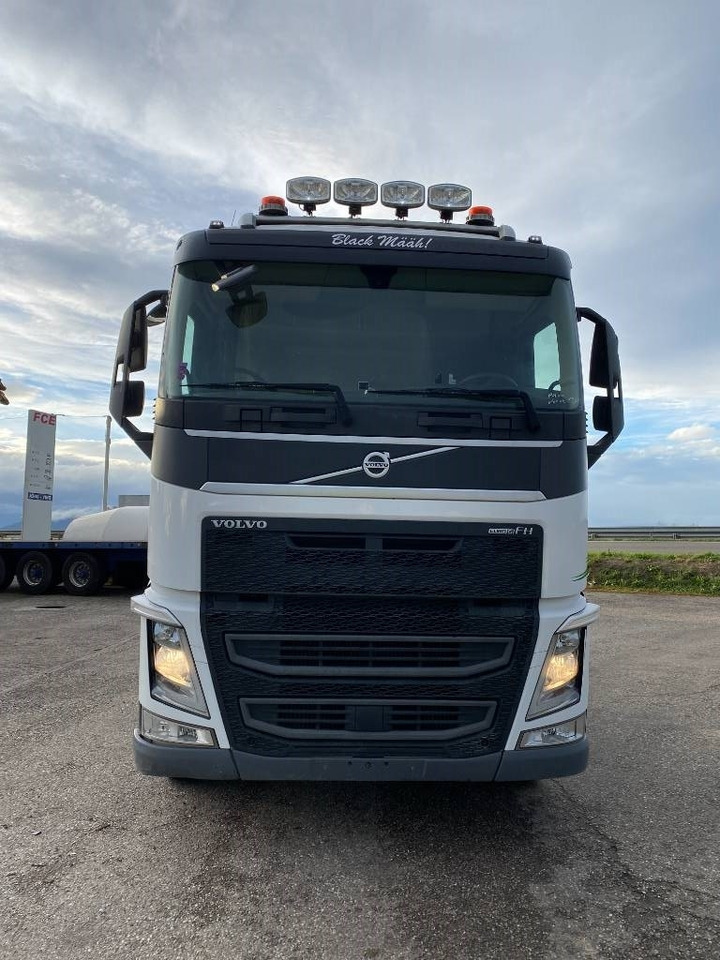 Volvo FH 460 6x4 /E6 VEB - Лесовоз: фото 2 Volvo FH 460 6x4 /E6 VEB - Лесовоз: фото 2