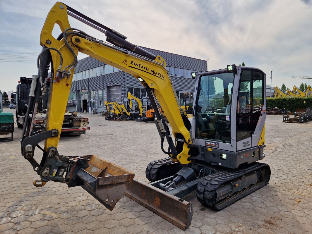 Neuson ET42 - Мини-экскаватор: фото 1 Neuson ET42 - Мини-экскаватор: фото 1
