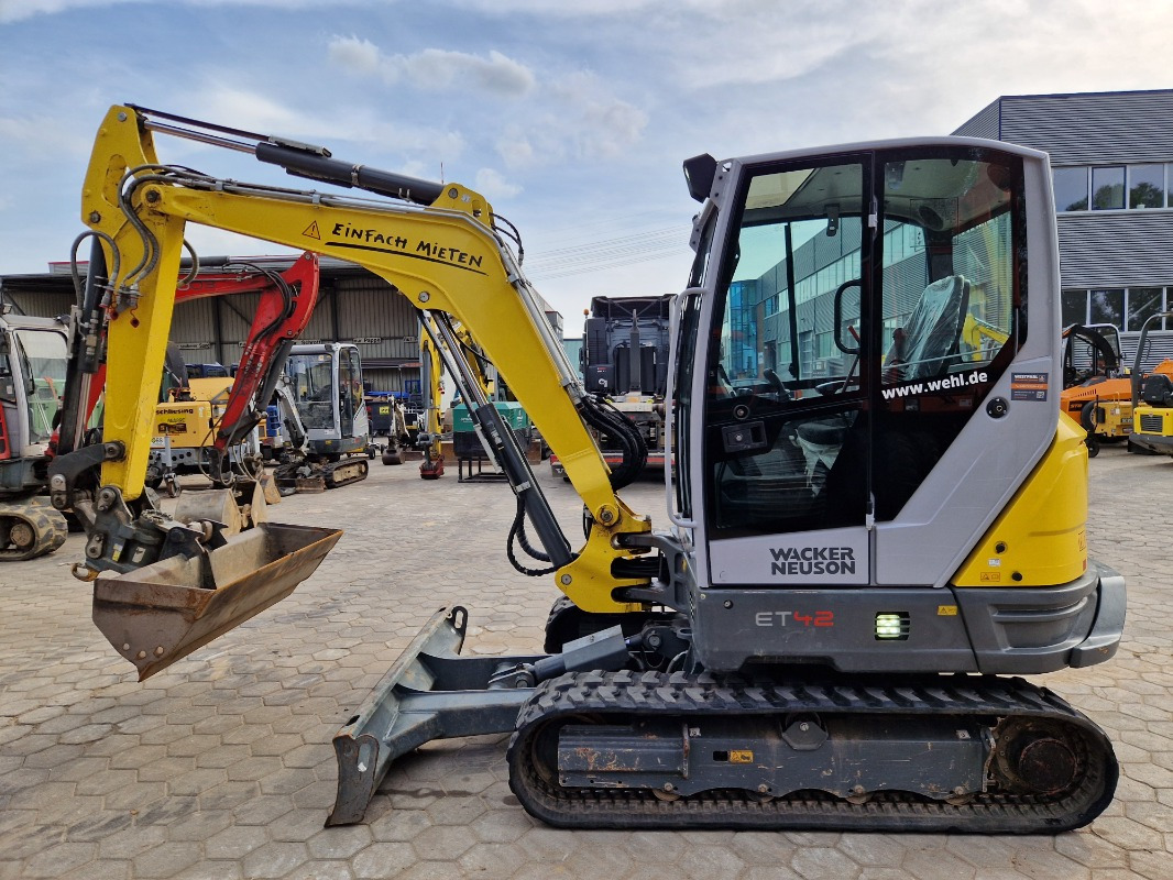 Neuson ET42 - Мини-экскаватор: фото 3 Neuson ET42 - Мини-экскаватор: фото 3